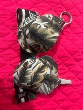 PINK by Victoria's Secret Green Leaf Bra